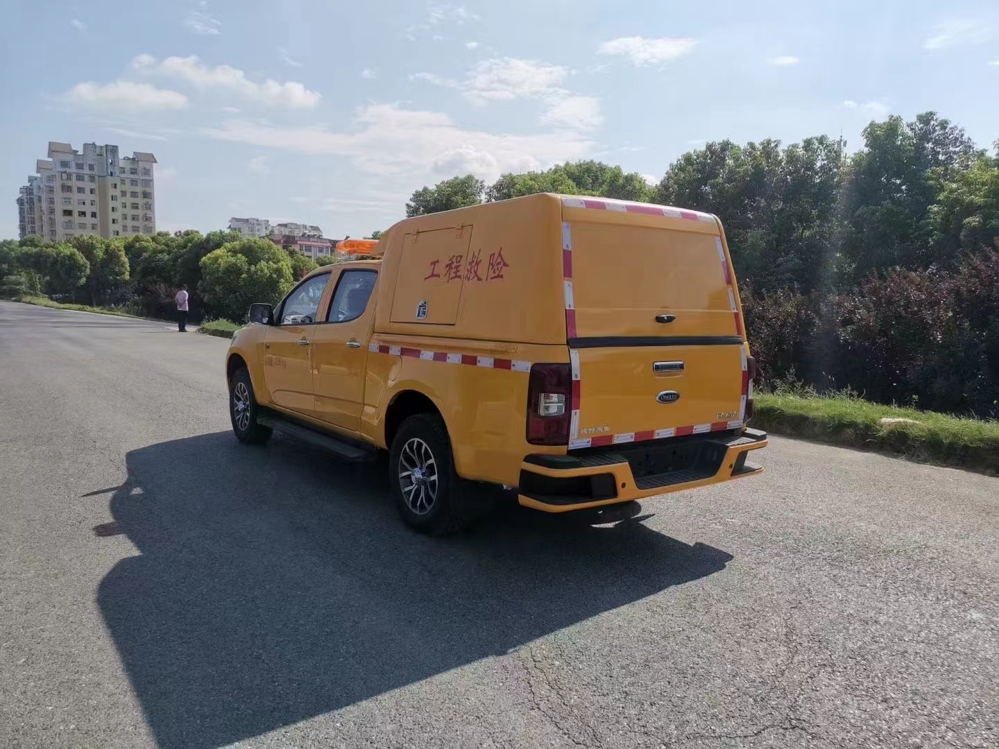 500方五十铃皮卡排水车（便携）