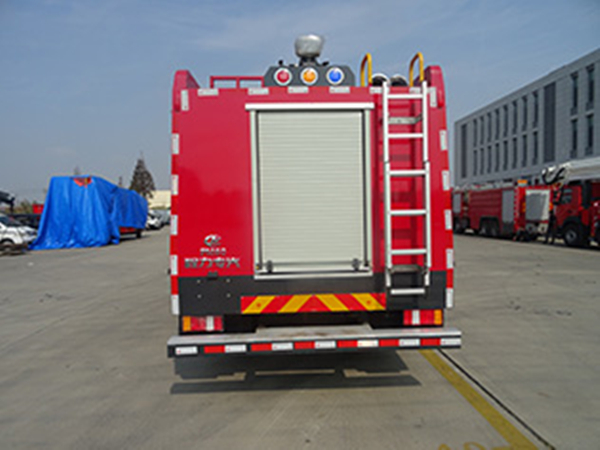6吨四驱森林消防车