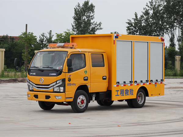 1000方东风多利D6卡排水车（便携）