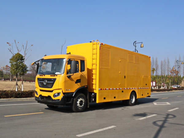 东风天锦200KW电源车