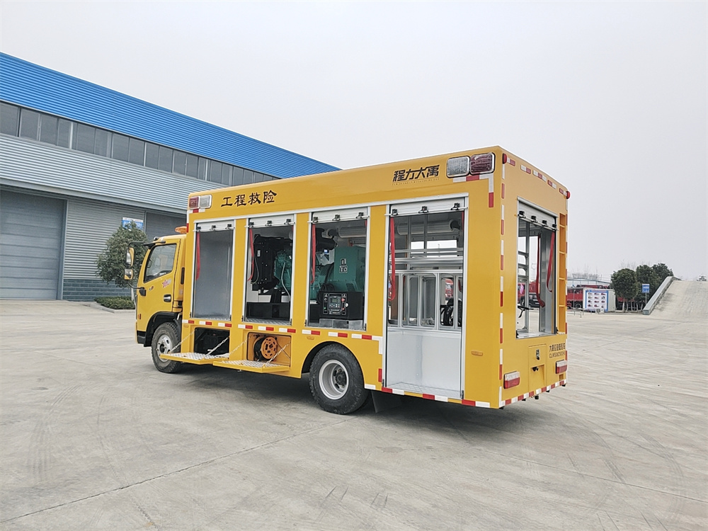 东风多利卡(1000-2000方)排涝抢险车