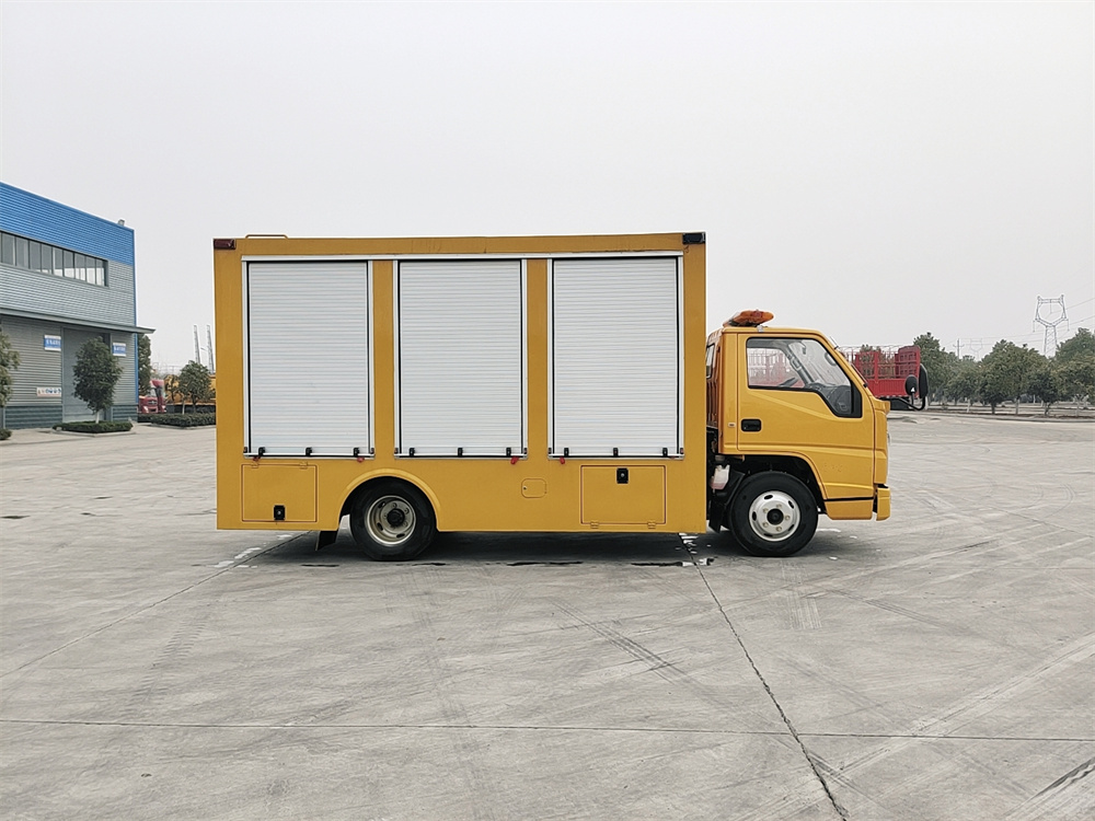 江铃顺达(500-1000方)排涝救险车