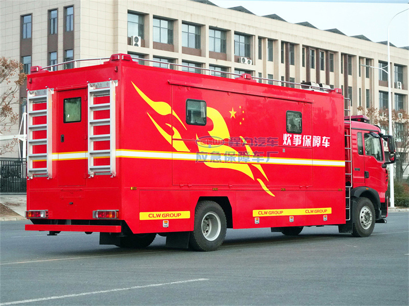 重汽汕德卡餐车200人