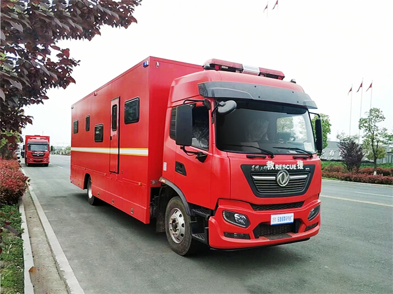 东风天锦KR宿营车