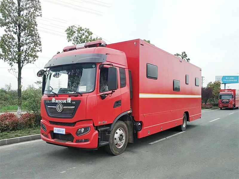 东风天锦KR宿营车