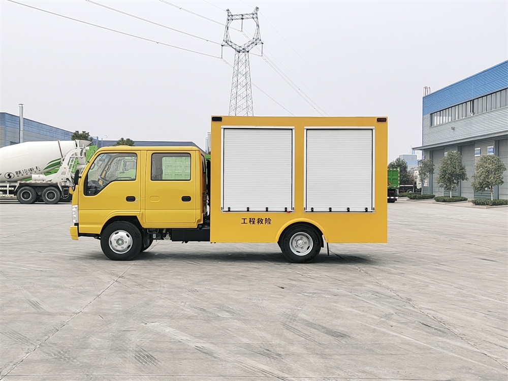 五十铃双排座救险车