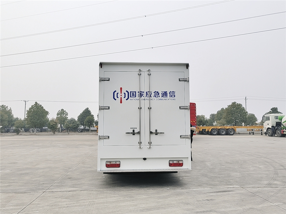 东风凯普特75KW电源车