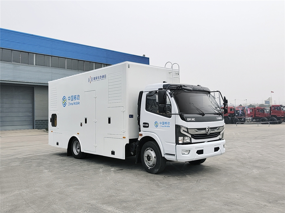 东风凯普特75KW电源车