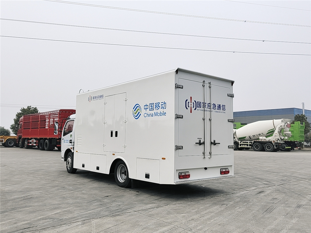 东风凯普特75KW电源车