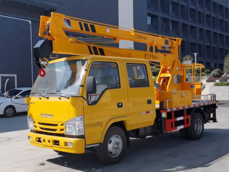 国六五十铃13米国六高空作业车