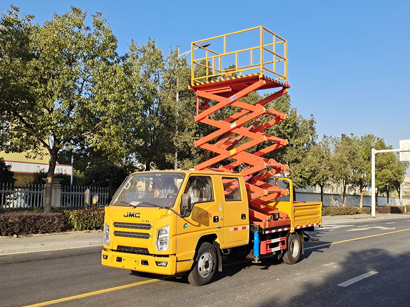 国六江铃8-10米高空平台车