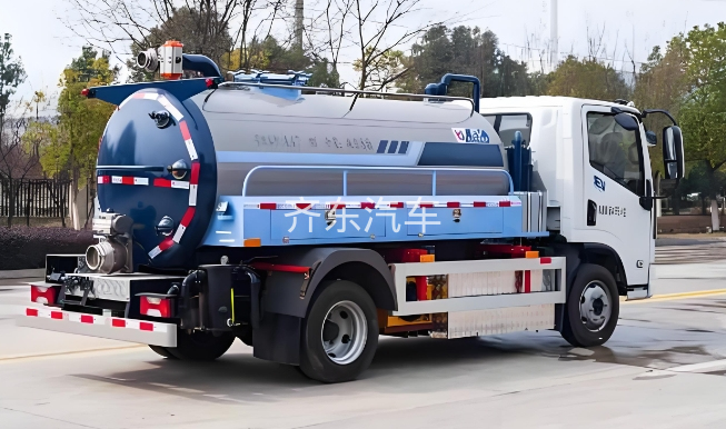 东风6方纯电动动吸粪车