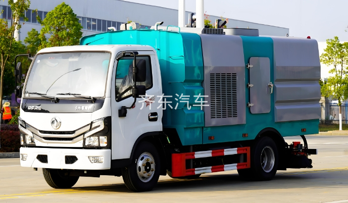 国六东风小多利卡深度保洁车