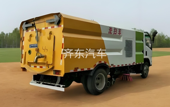 东风多利卡7.36吨洗扫车