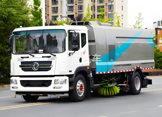国六东风D9  18吨（9水/7尘）洗扫车