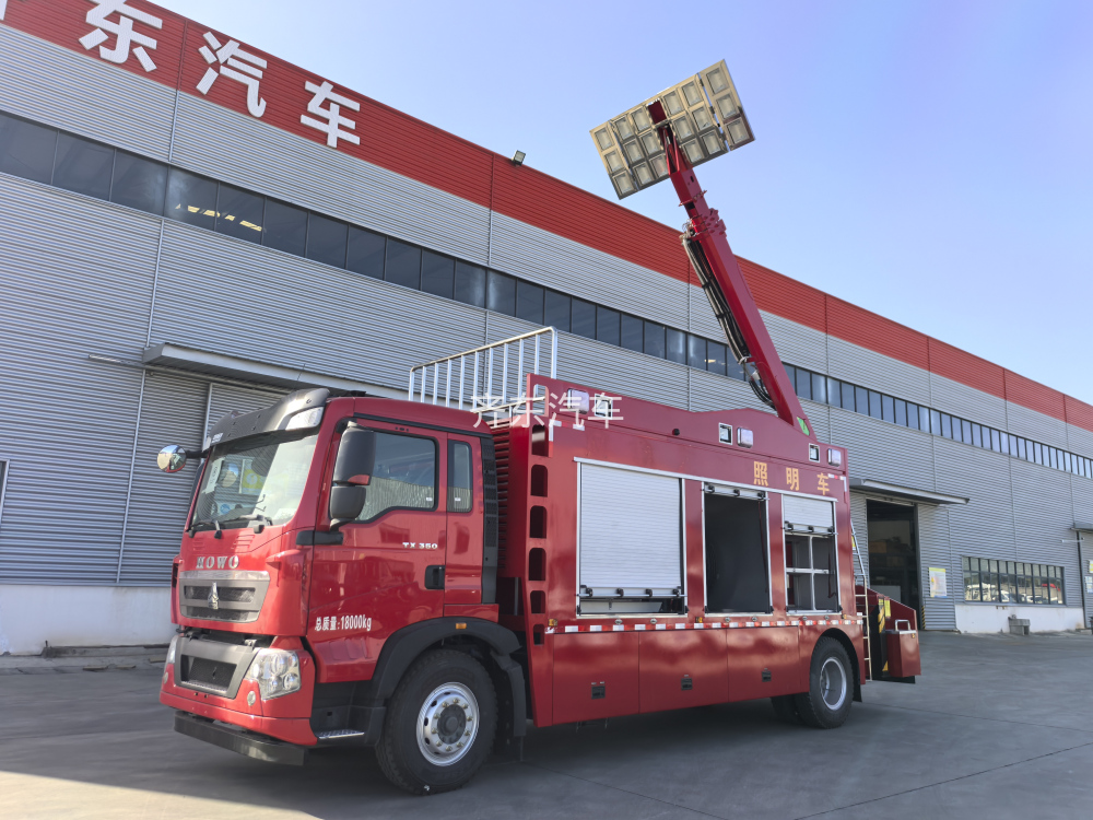江铃抢险照明车