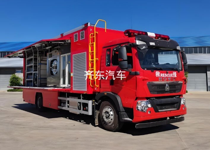重汽豪沃被服洗涤车