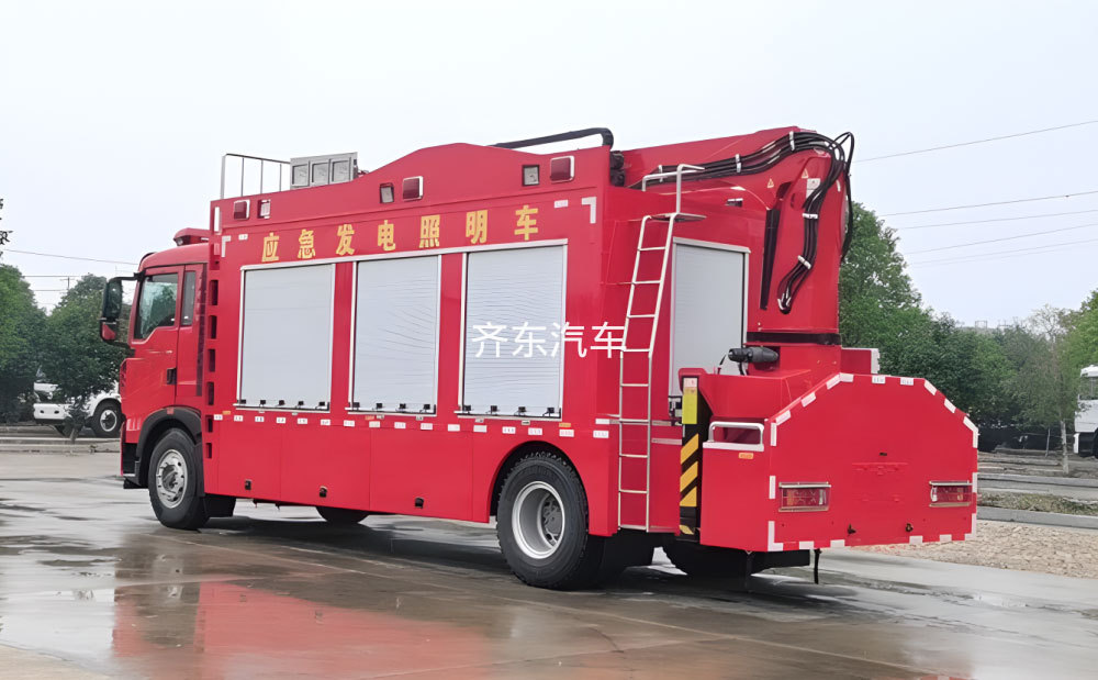江铃抢险照明车