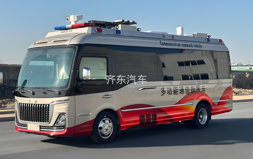 红旗通信指挥车