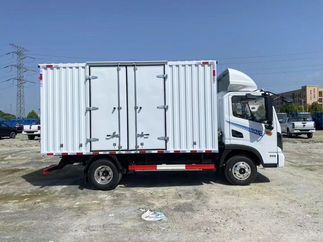 81kwh华神纯电动HV3E厢式运输车