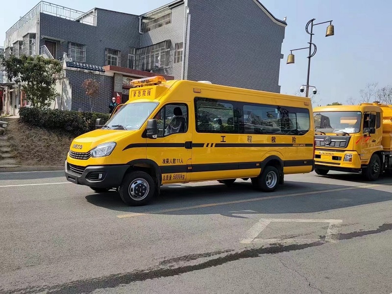 依维柯大型救险车 依维柯大型救险车