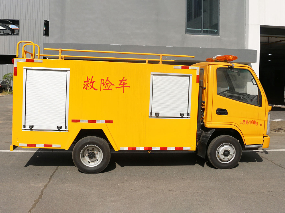 凱馬小型防汛排水搶險(xiǎn)車[800m3/h]