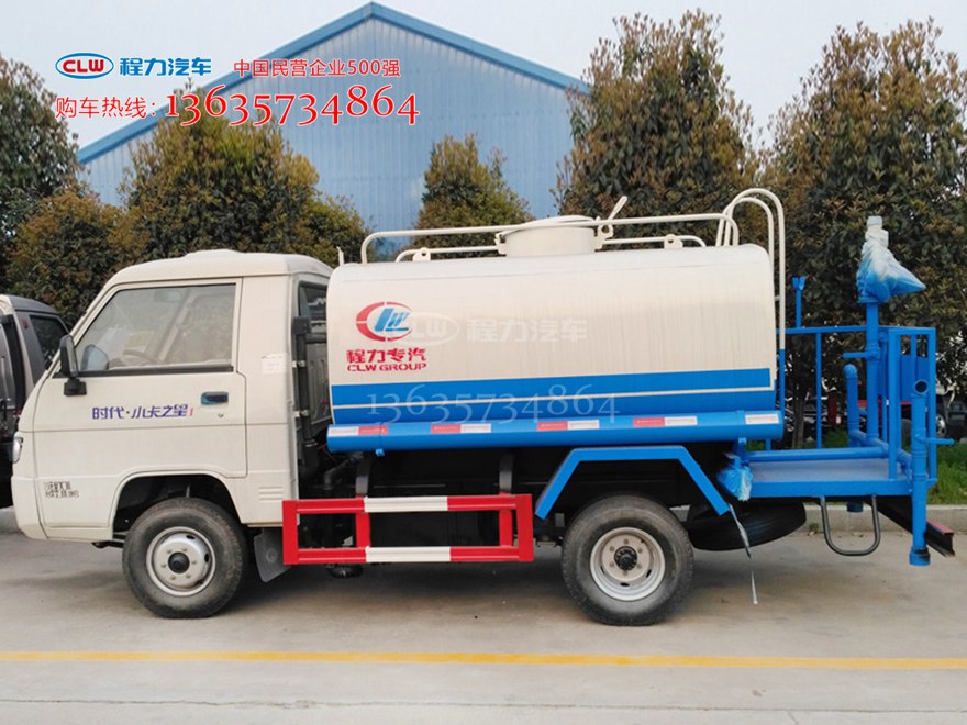 2方运水车 福田小型洒水车