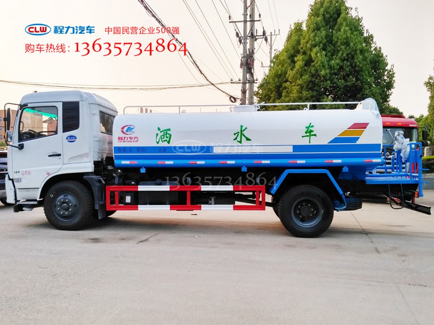 东风天锦喷洒车 12方洒水车
