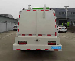 程力威牌CLW5085TCAE5型餐厨垃圾车