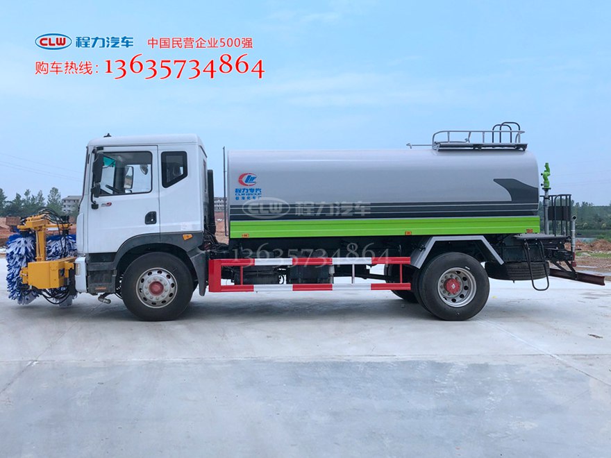 国六D9多利卡城市护栏清洗车 前置式护栏清洗机