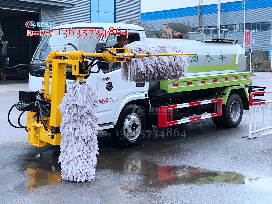 城市道路护栏清洗车