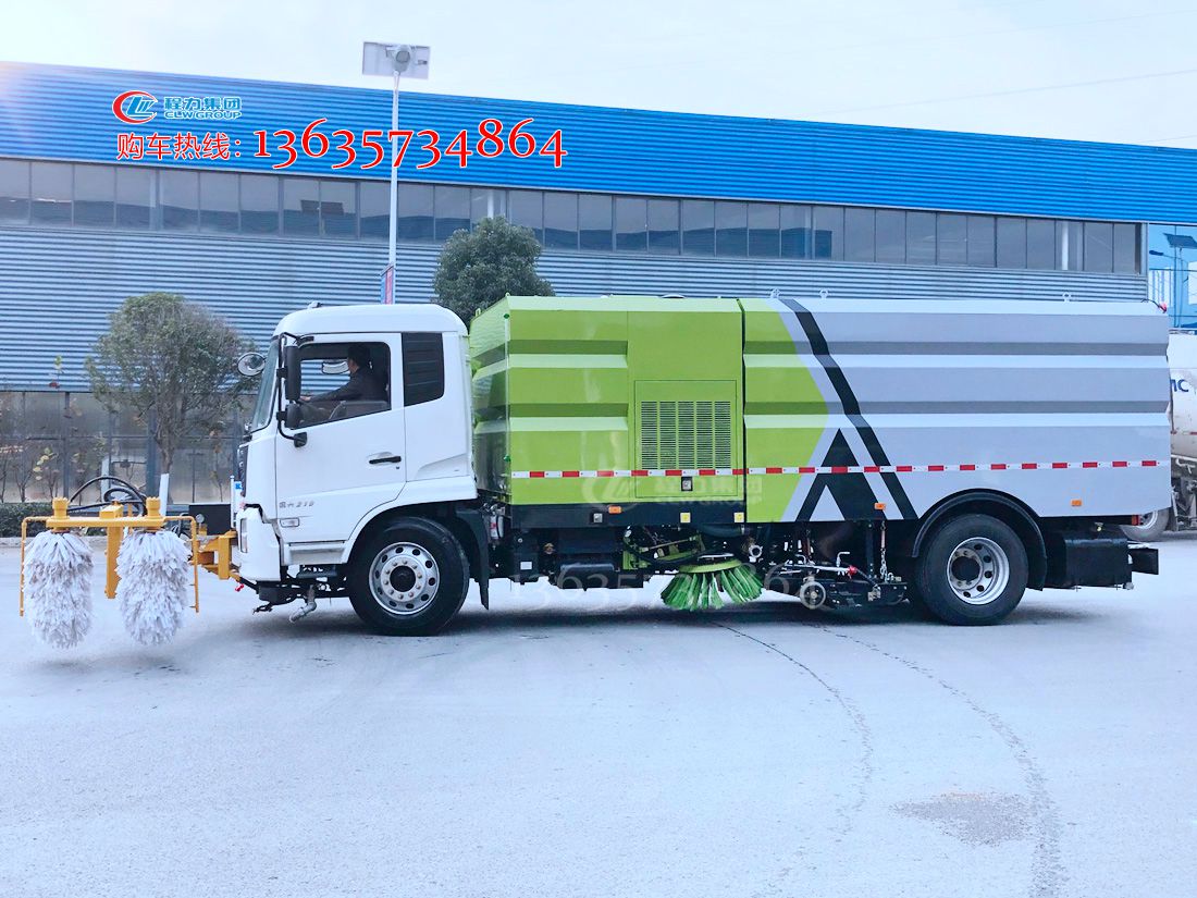 小多利卡护栏清洗车 施工围栏清洗车
