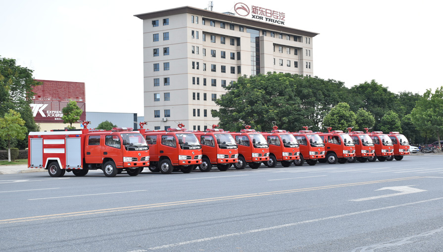 消防车厂家新东日专汽说说消防人员每日检查消防车有哪些内容