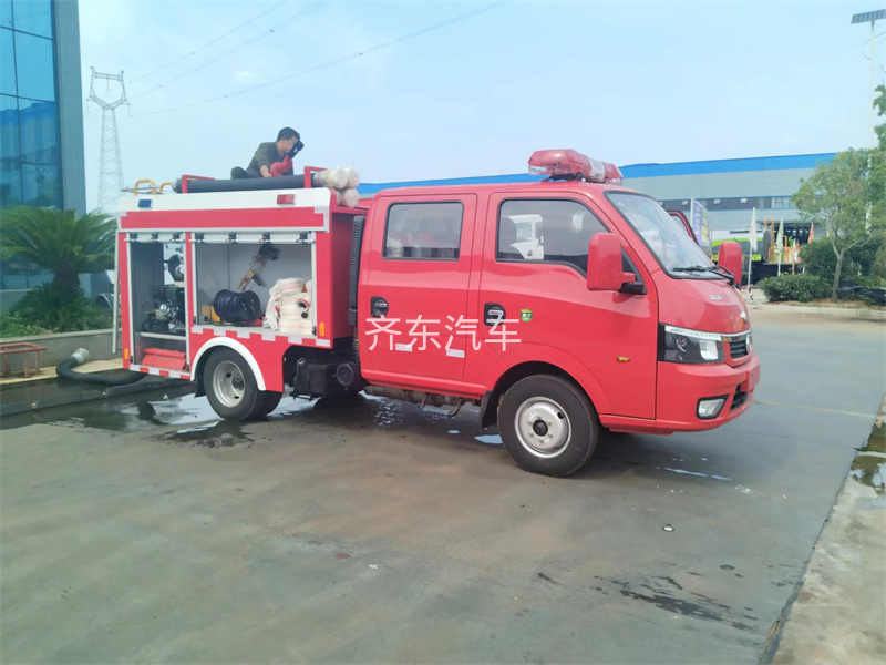 北汽福田器材消防车