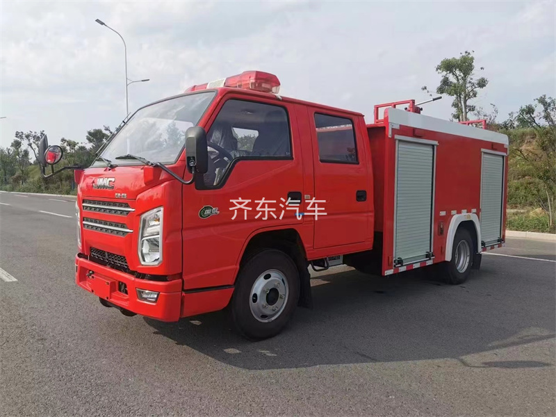 江铃2吨水罐消防车