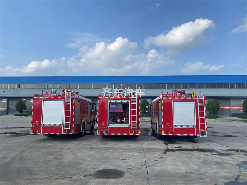 豪沃25吨泡沫消防车
