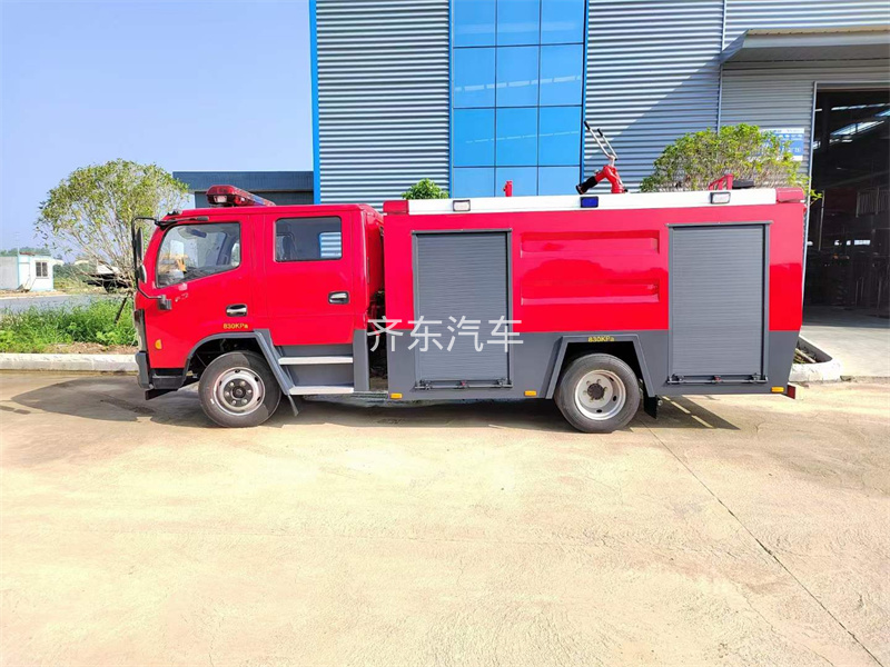 豪沃25吨泡沫消防车