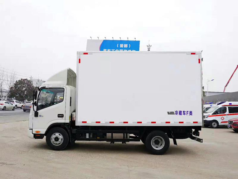 国六江淮帅铃Q6蓝牌4米2冷藏车