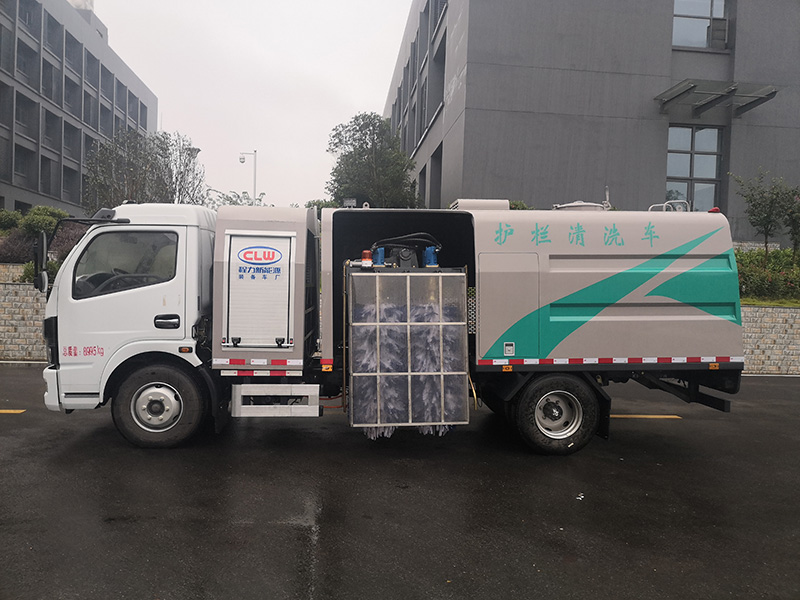 东风纯电动护栏清洗车