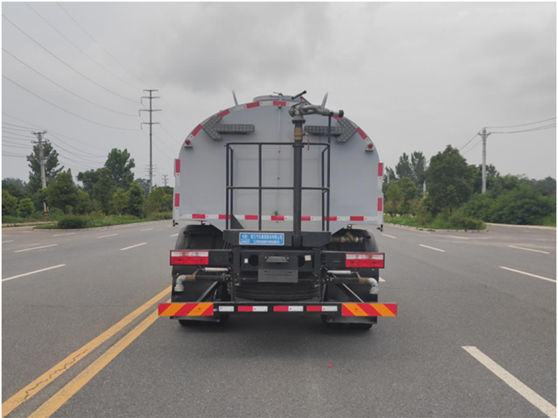 东风10方纯电动洒水车