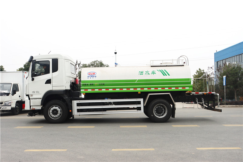 比亚迪10方纯电动洒水车
