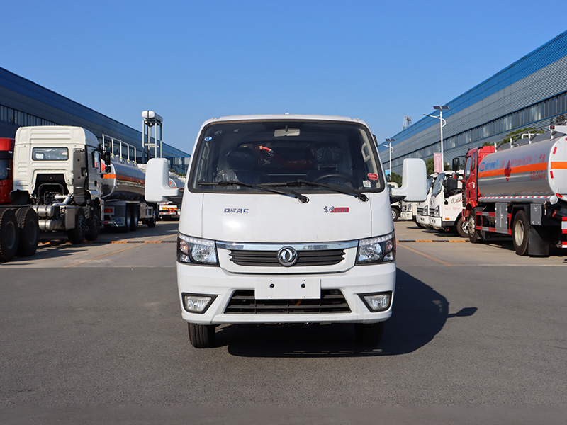 途逸纯电动扫路车