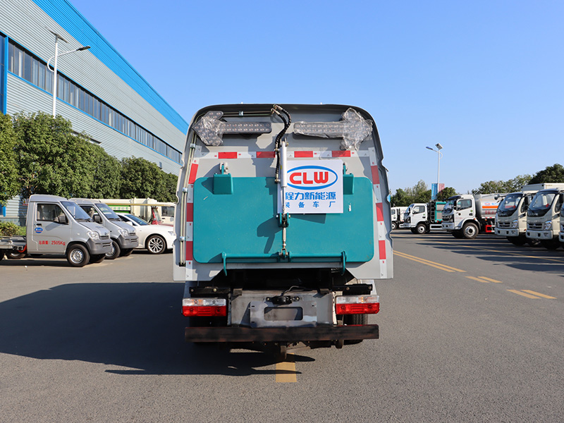 途逸纯电动扫路车
