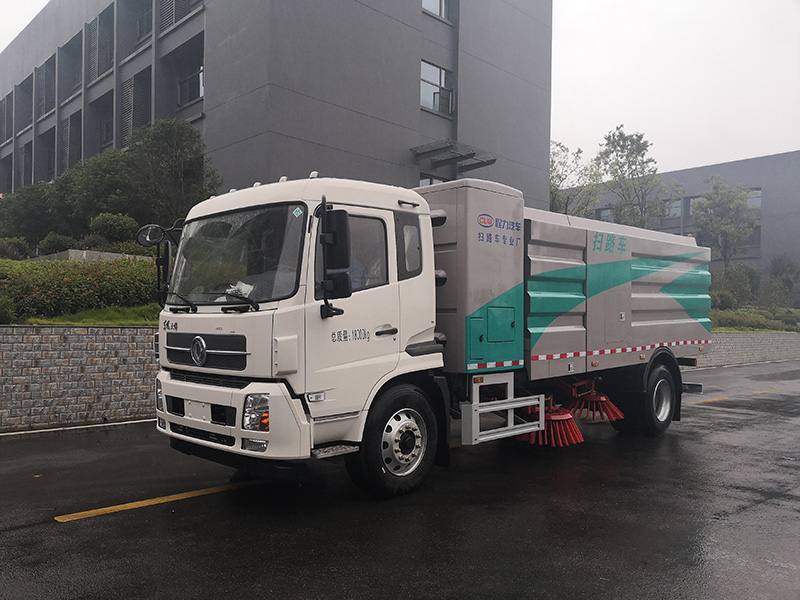 天锦纯电动扫路车