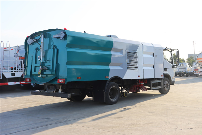 福田纯电动洗扫车