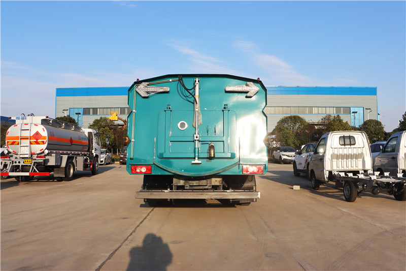 福田纯电动洗扫车