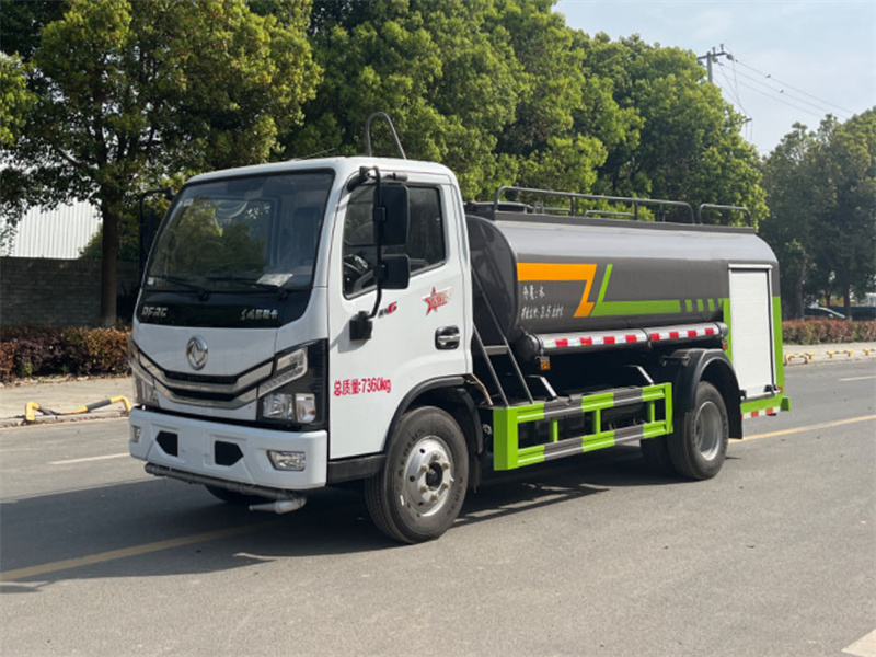东风4.5消防洒水车