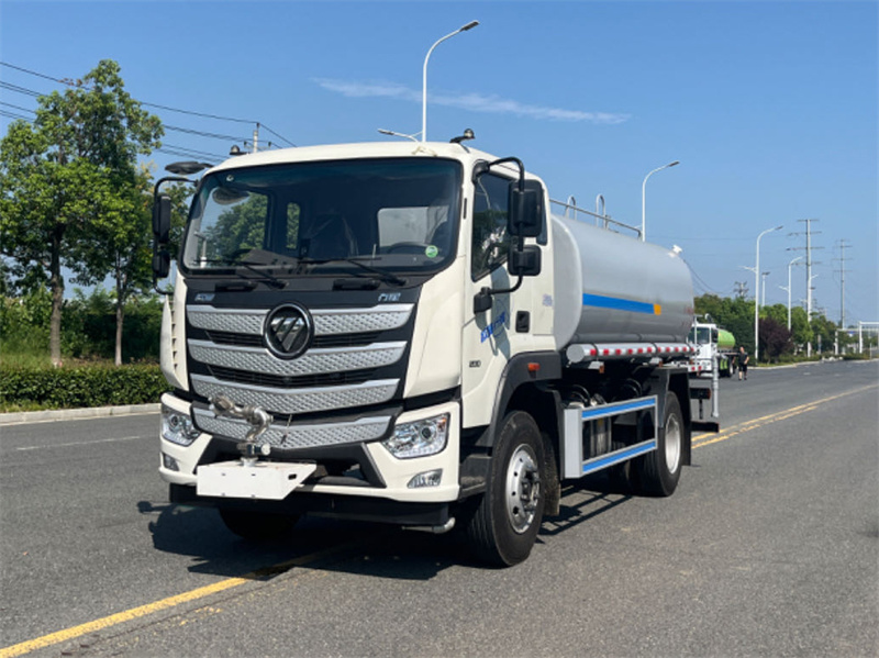 欧曼行星12方洒水车