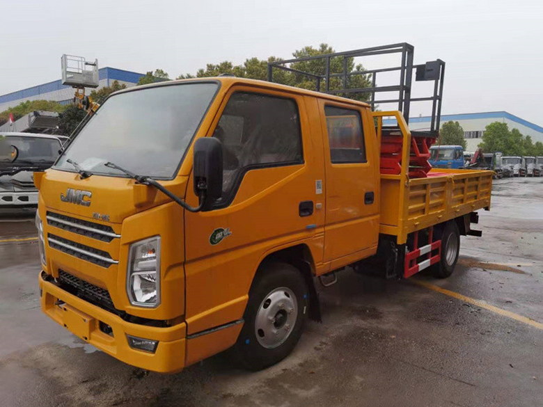 江铃6米垂直升降车