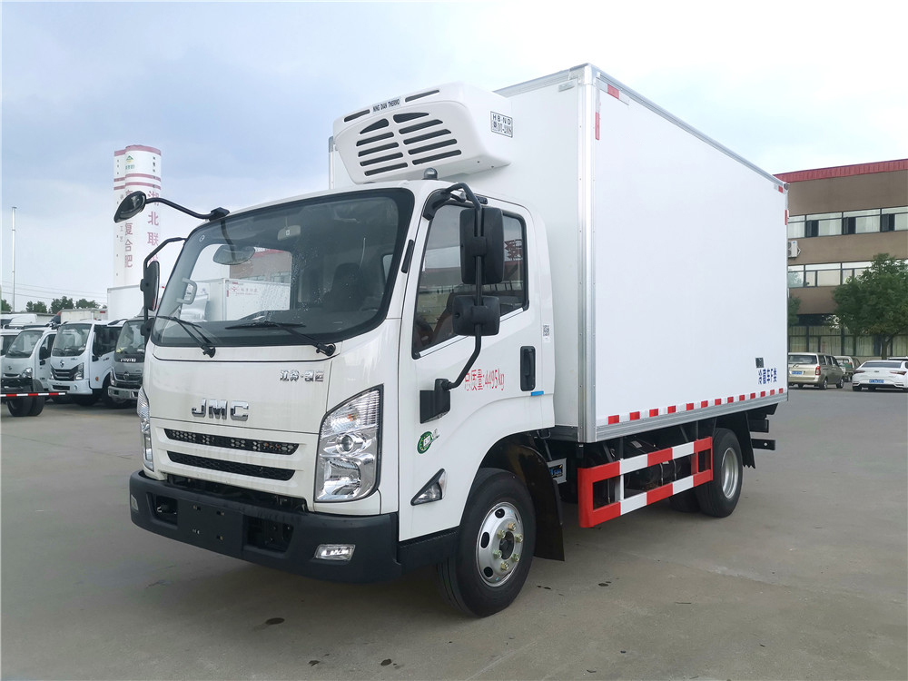 (国六)江铃凯运蓝牌冷藏车(4.2米)